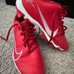 Men’s Nike Baseball Cleats Red and White - size 7